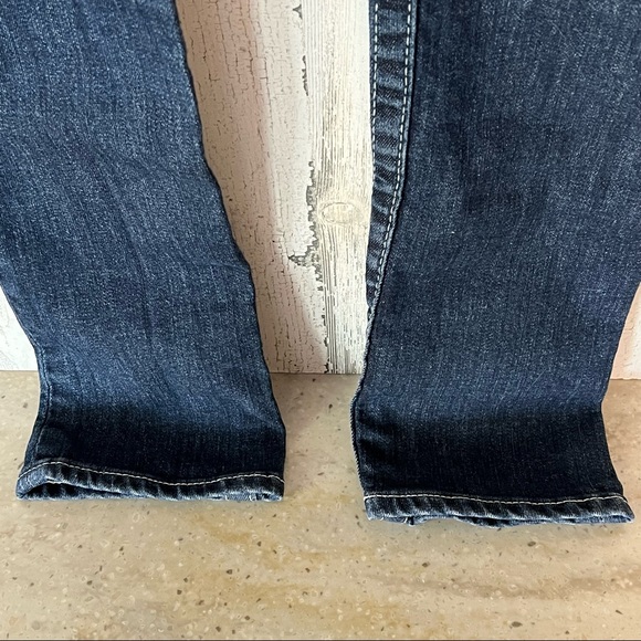 TRUE RELIGION SKINNY Blue Jeans Rhinestone Buttons Sz 26 - Picture 10 of 12